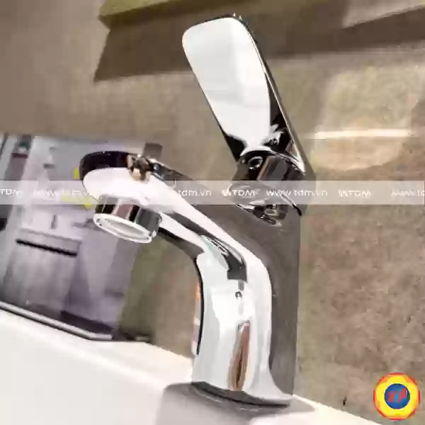 Vòi Lavabo Caesar B770CU Nóng Lạnh Bộ Xả Nhấn